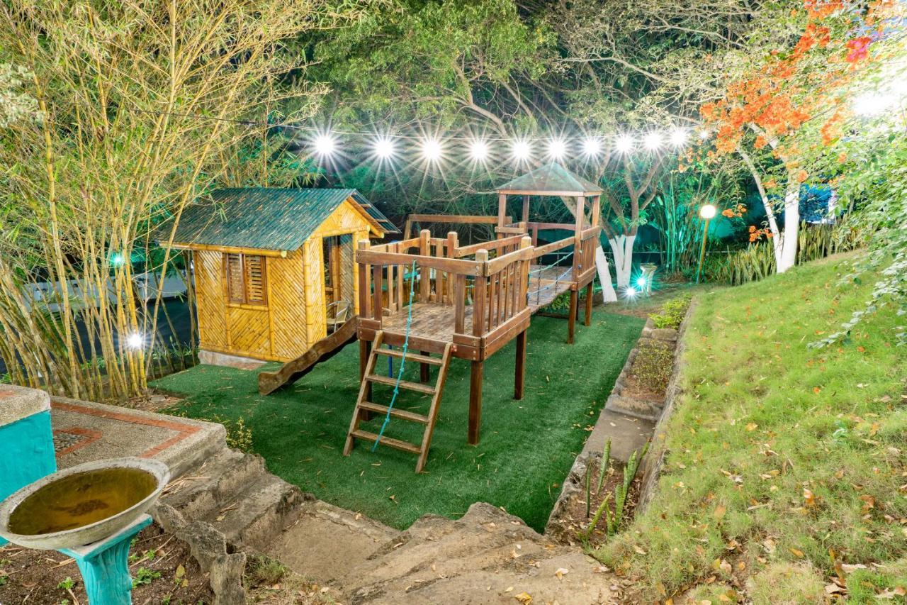 Nativa Bambu Ecolodge มอนตาญิตาร์ ภายนอก รูปภาพ
