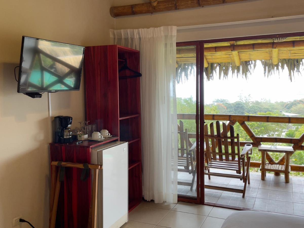 Nativa Bambu Ecolodge มอนตาญิตาร์ ภายนอก รูปภาพ