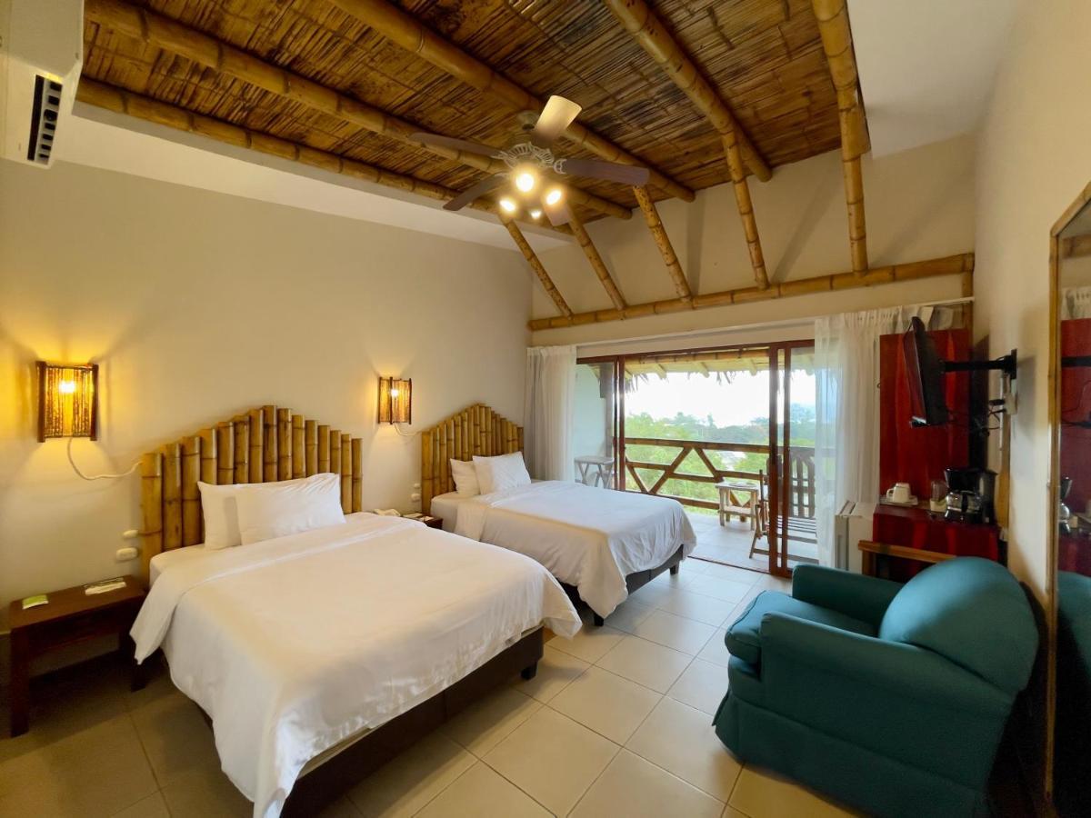 Nativa Bambu Ecolodge มอนตาญิตาร์ ภายนอก รูปภาพ
